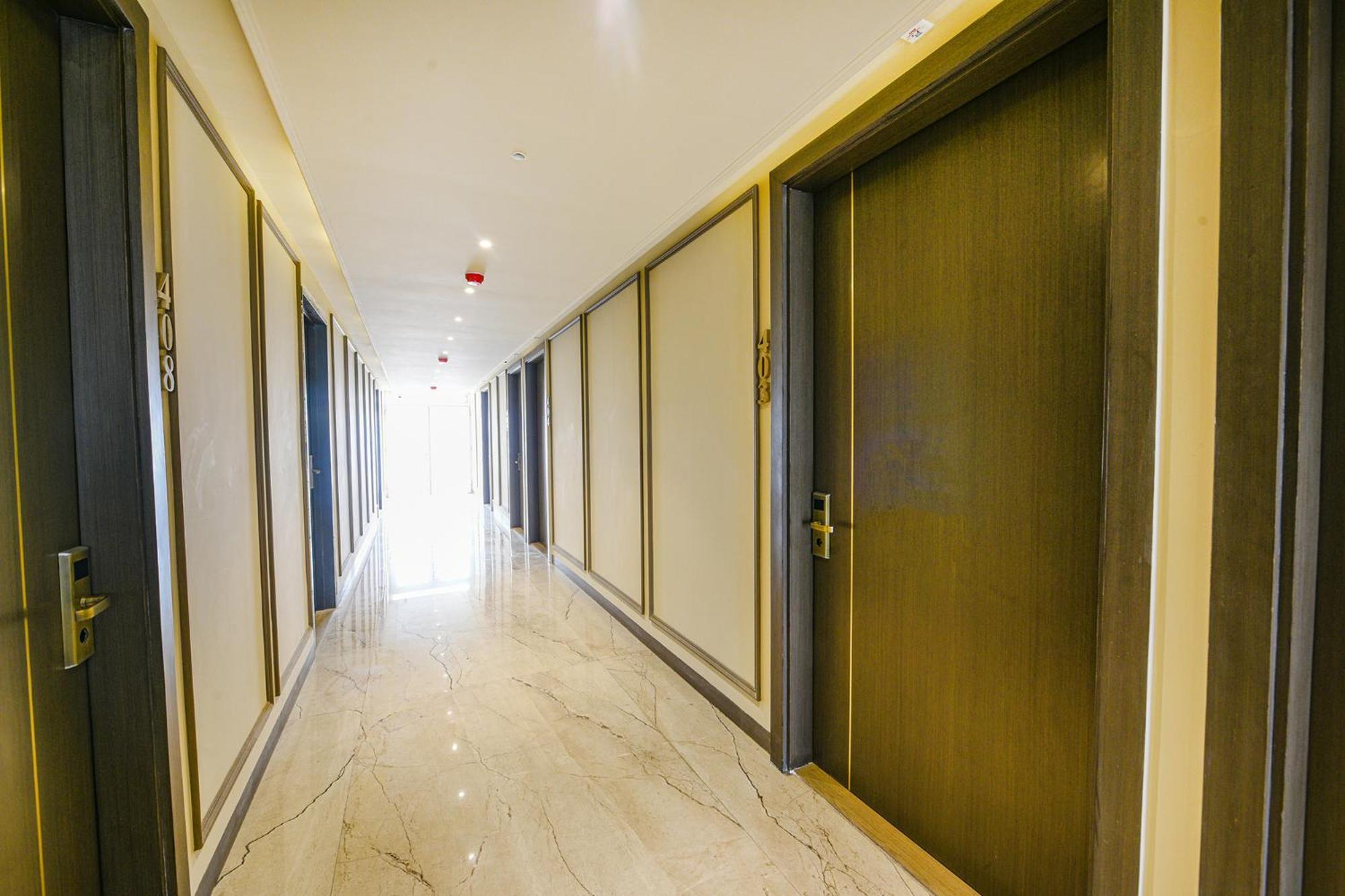 Fabhotel Prime Qotel Janakpuri Delhi  Exterior photo